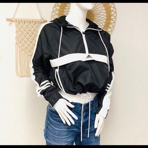 Adidas pullover crop hoodie windbreaker size S